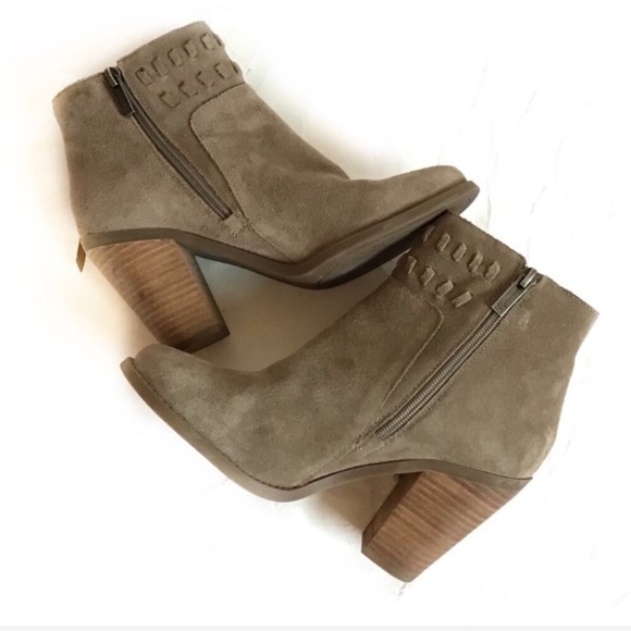 Jessica Simpson “Chassie” Suede Tassel Booties - Picture 6 of 7